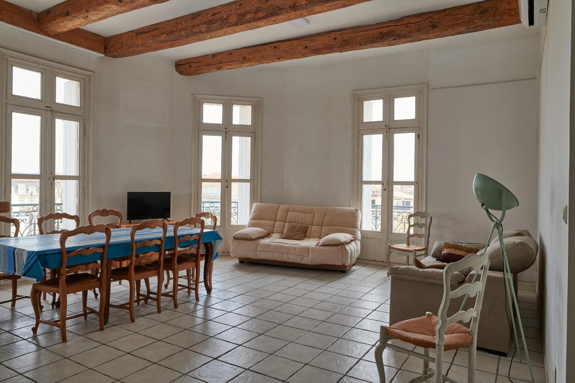 Grand Appartement Au Coeur De Sete Ngoại thất bức ảnh